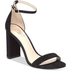 VINCE CAMUTO “MAIRANA” BLACK HEELS